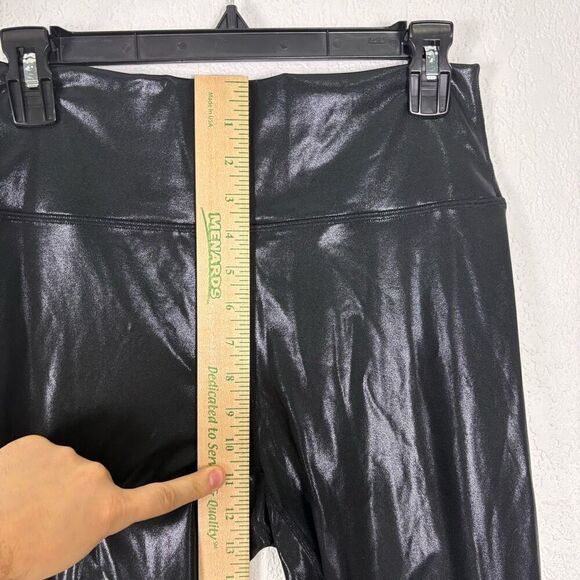 Fabletics Black Shimmer High Waisted Faux Leather Look Leggings Size Large - Picture 4 of 10
